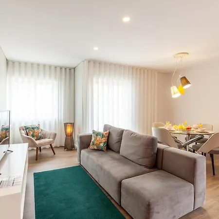Apartment Flamingo In Center - Minho's Guest Braga